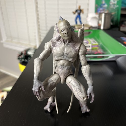 DC COMICS MULTIVERSE BAT CREATURE BATMAN V SUPERMAN LOOSE ACTION FIGURE NO BAF