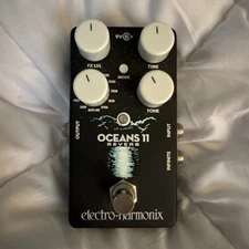 Electro Harmonix Oceans 11 Reverb Pedal, Box and Power Supply Included. 