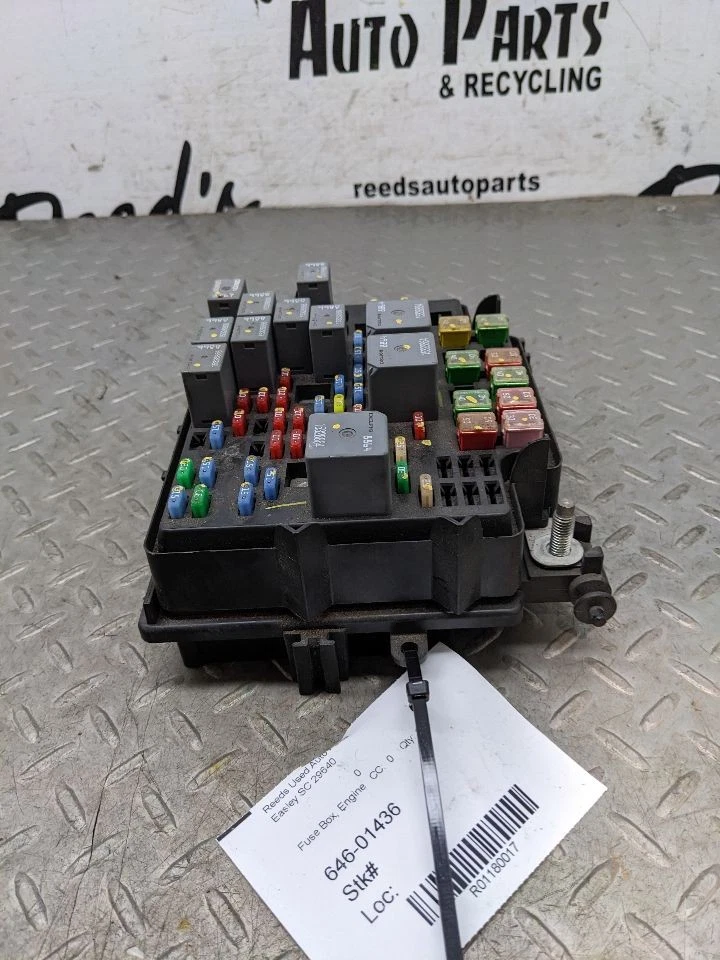 Motor de caja de fusibles compatible con 03-07 HUMMER H2 1180017 Foto 4 de 4