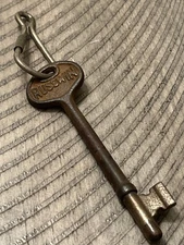 Antique Russwin #2 skeletin key w/ unique keyring 081423cAE