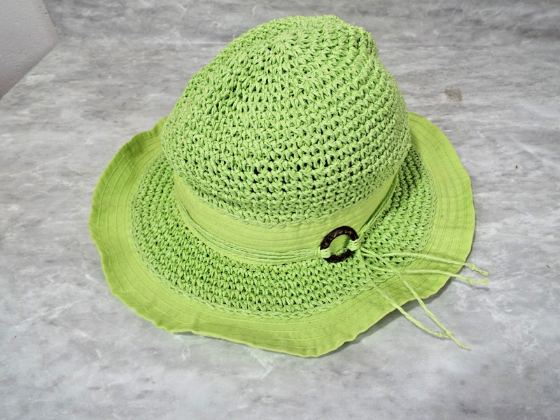 Vintage Sun N Sand Women's Green floppy Hat One Size