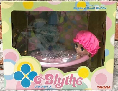 Takara Tomy Petit Blythe Bubbly Blue Bunny CWC limited to 3000 pieces movable