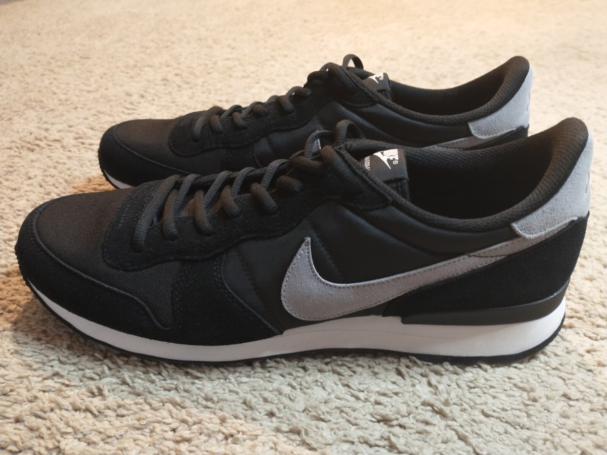 Brand New Men's Nike Air ID Internationalist black grey shoes