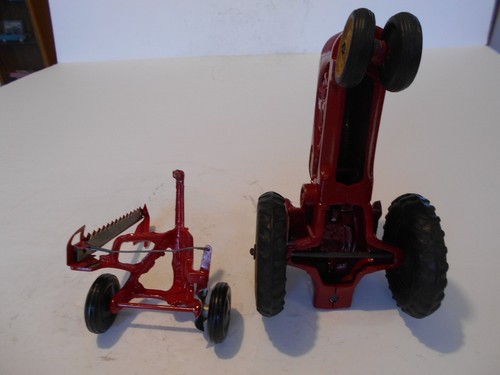 Custom 1950 King 1:16th Scale Massey-Harris 44 Tractor w/Sickle Bar Mower, Used - Picture 14 of 19