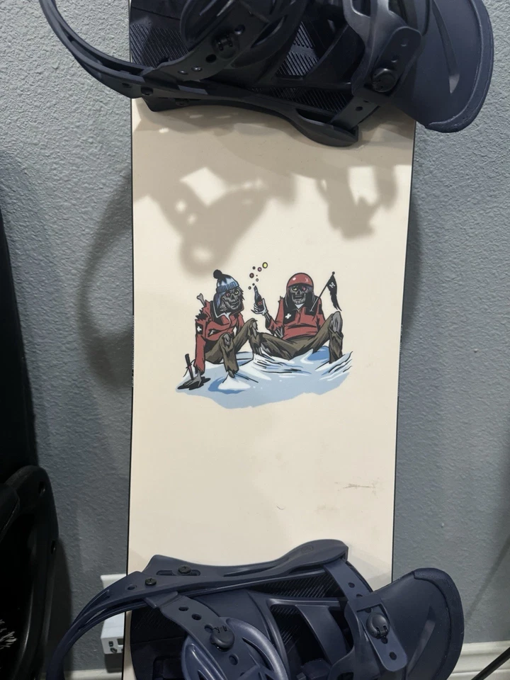 Snowboard DC Pbj 2021 talla 157 con encuadernación Burton  Foto 4 de 4