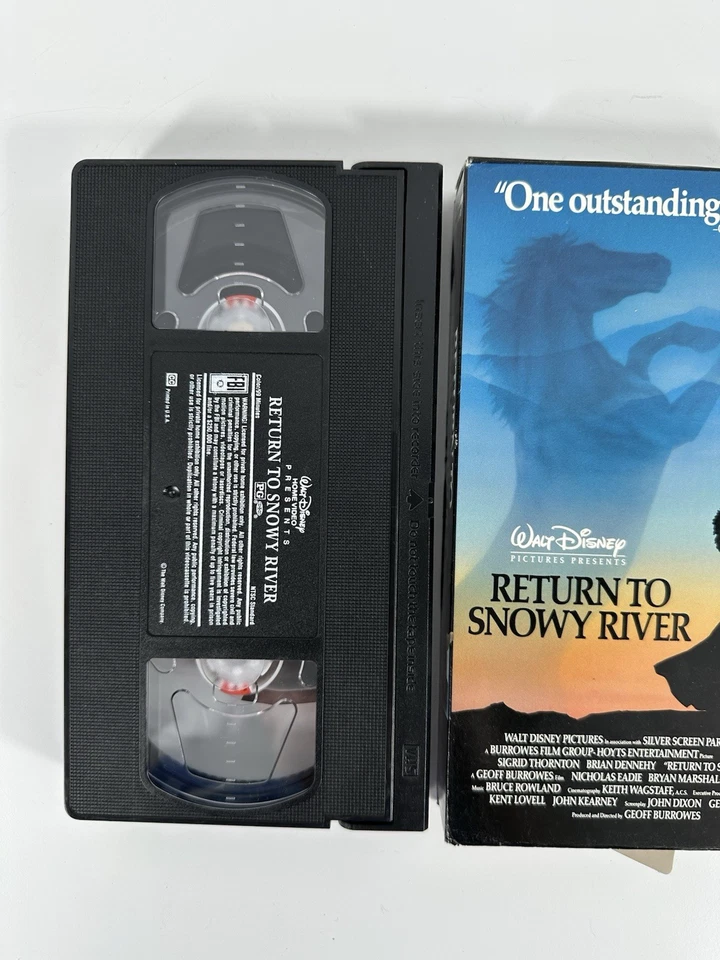 Return to Snowy River (VHS, 1997) - Image 3 of 3