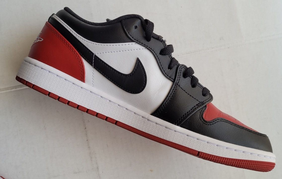 Nike Men's Air Jordan 1 Low OG Sneaker Red Black Bred Retro