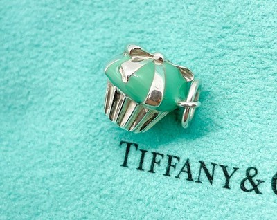 Tiffany & Co. Blau Emaille Glasur Cupcake Charm Anhänger Sterlingsilber Echt 