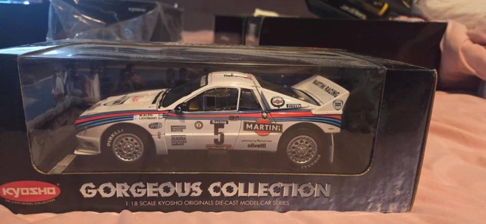 KYOSHO 08301A LANCIA 037 RALLY MARTINI TOUR DE CORSE 1984 #5 -1:18 - Immagine 3 di 4