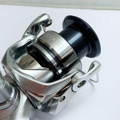 SHIMANO 19 Stradic C3000XG Spinning Reel Great Condition Working