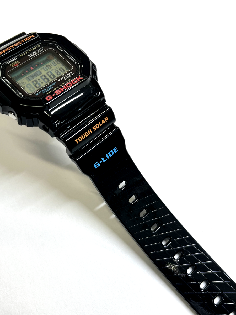 toraichidaiku 　G-SHOCK 5444GST-W100D Amazon.com: Casio G-Shock Tough Solar Red Plastic Resin Case
