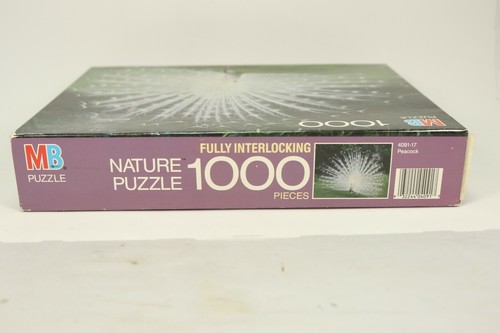 MB Puzzle 1000 Pc Interlocking Nature Puzzle Peacock #4091-17 Made in USA - Picture 4 of 4