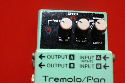 Vintage Boss Roland PN-2 Stereo Tremolo Pan Pedal PN 2 U1673