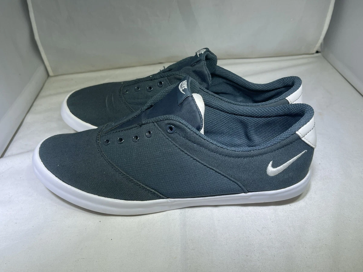 Nike canvas slip best sale ons