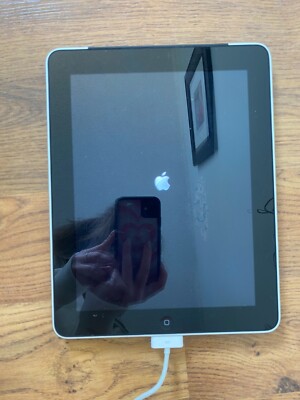 Apple iPad 1st Gen. 16GB As Is Read Model A1337 NOT WORKING | eBay