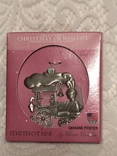 Gloria Duchin Inc Memories Collectible Christmas Ornament tblmw1