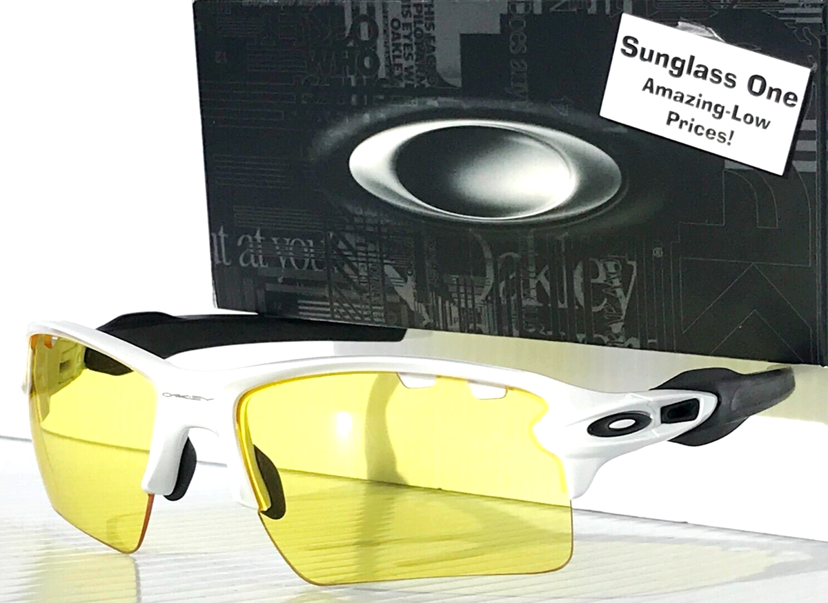 NEW Oakley FLAK 2.0 White GALAXY Yellow Amber Vented Lens Sunglass