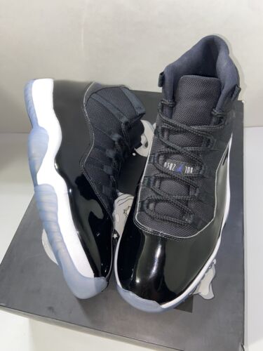 Air Jordan XI Retro Concords spark arrests, fights – New York