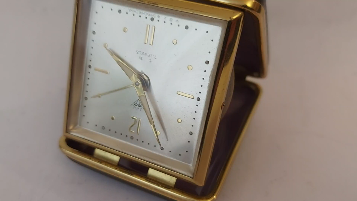 Vintage 1978 Shanghai China Diamond 7 Jewels Travel Alarm Clock +