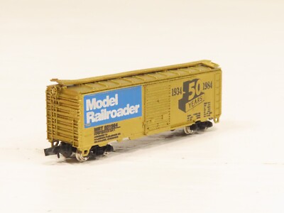 Con Cor 8305MR 50th Anniversary Boxcar LN