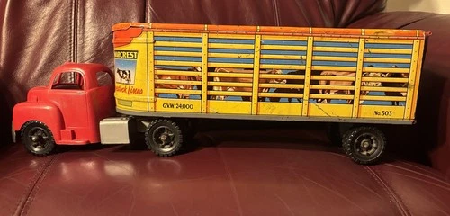 1950's Marx No. 303 MARCREST Livestock Lines Tractor/Trailer 16" long nice litho