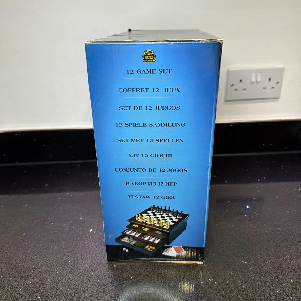 Cardinal Classics 12 in 1 Wooden Game Set Chess Checkers Backgammon New & Sealed - Image 4 of 4