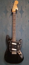 NEU! Fender Player II Mustang RW Black - E-Gi...