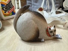 2003 Marsha McCarthy Second Nature Design Red Jewel Cat Figurine