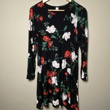 Old Navy Floral Knit Shift Dress Size Medium Black Red Long Sleeve