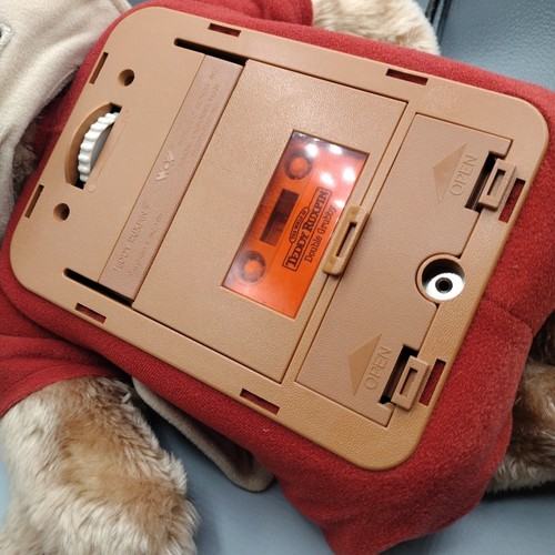 1985 Teddy Ruxpin Bear WOW Worlds Of Wonder Tested - Sound Works, No Movement - Picture 9 of 17