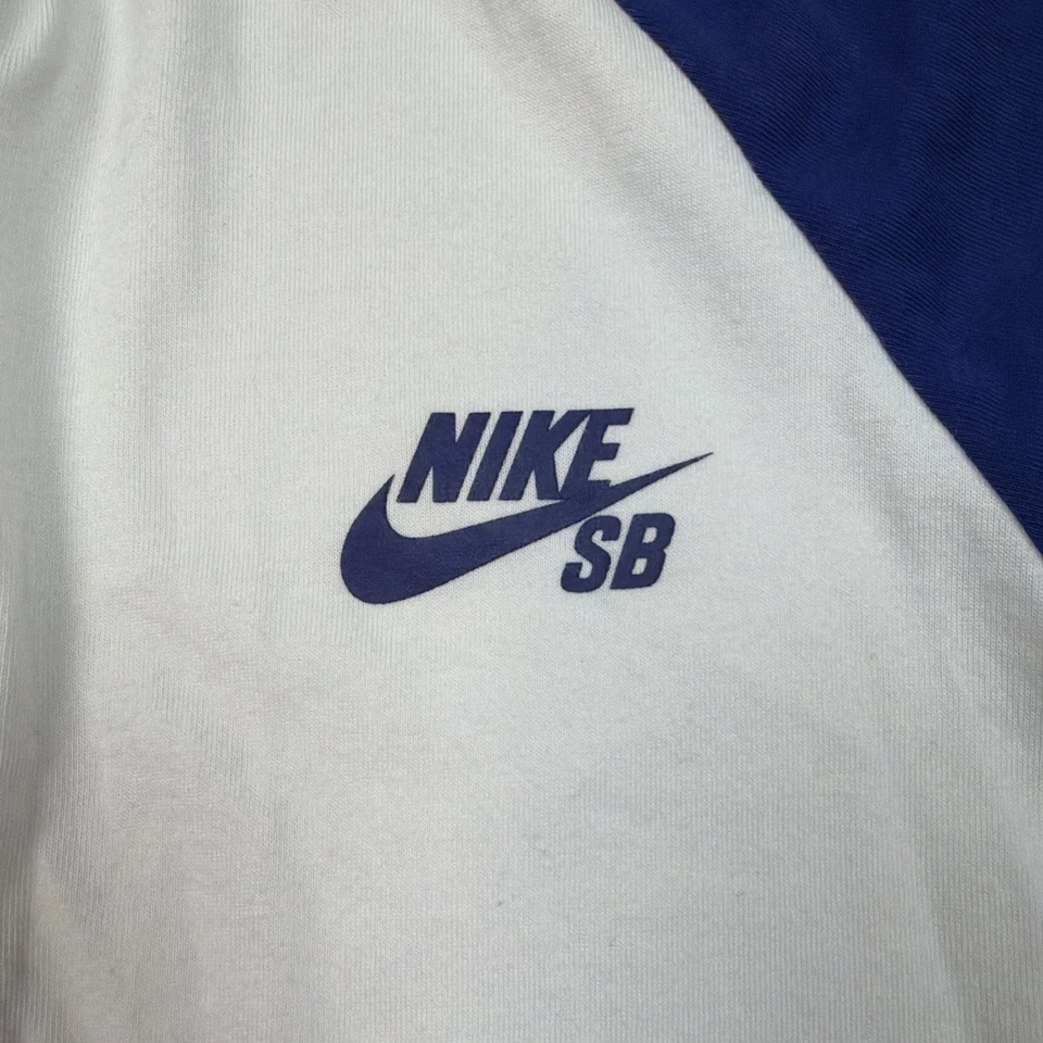 Camisa Nike SB Para Hombres L Dri Fit Monopatín Raglán Timbre Henley Azul Blanco Foto 4 de 4