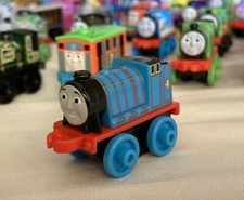 Thomas Train Friends Minis Portable Carry Case  36 Mini Trains Lot 2014 Mattel