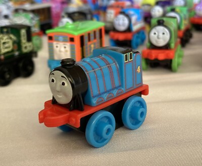 Thomas Train Friends Minis Portable Carry Case & 36 Mini Trains Lot 2014 Mattel