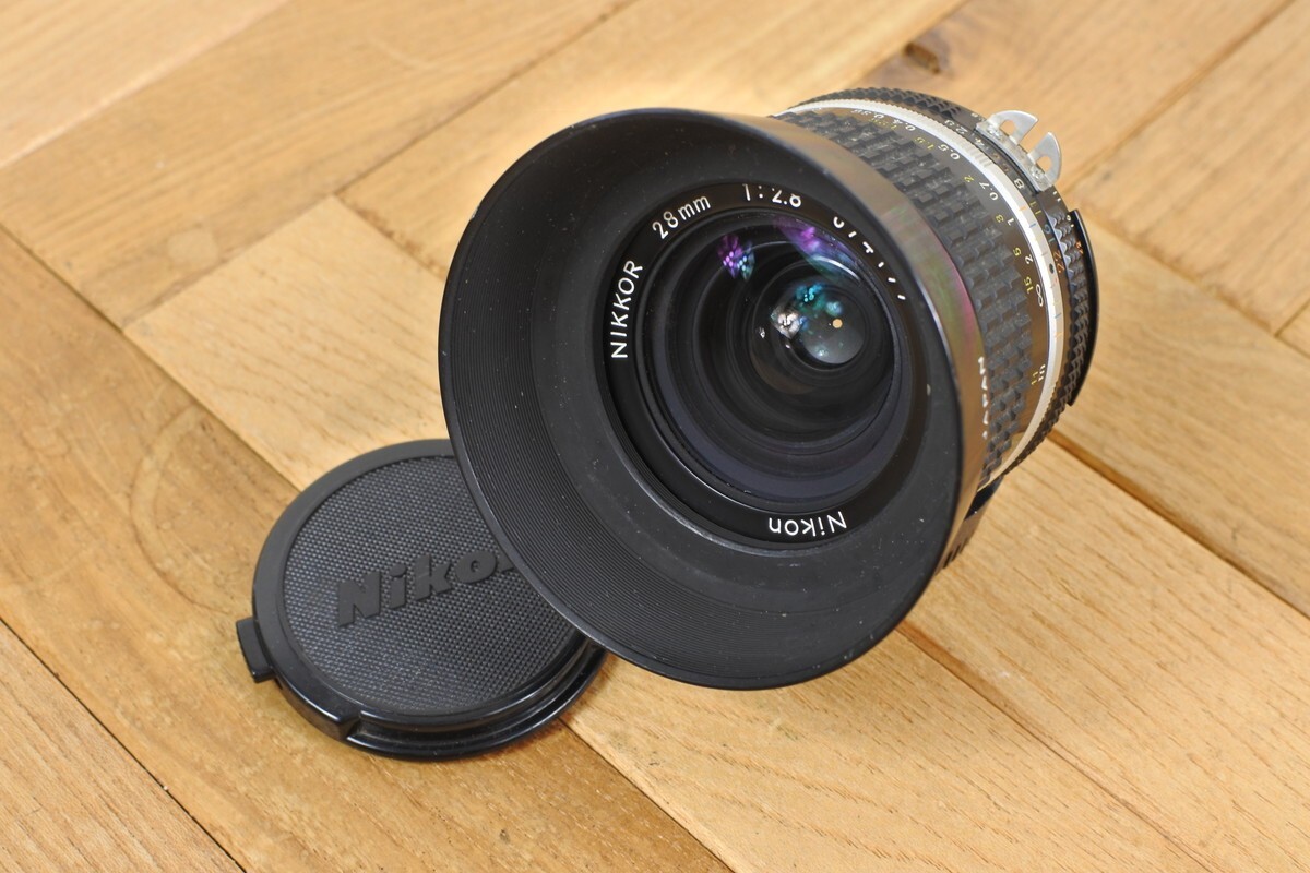 Nikon NIKKOR Ai-s 28mm f/2.8 Wide Angle Lens with Hood & Caps from