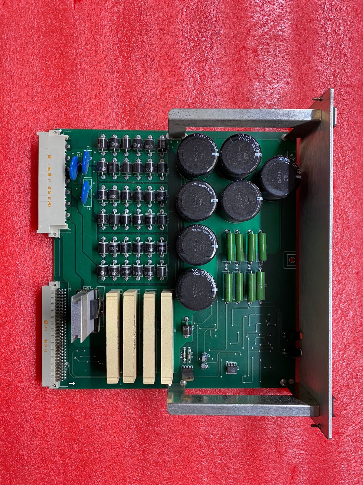 Picture 1 of 3