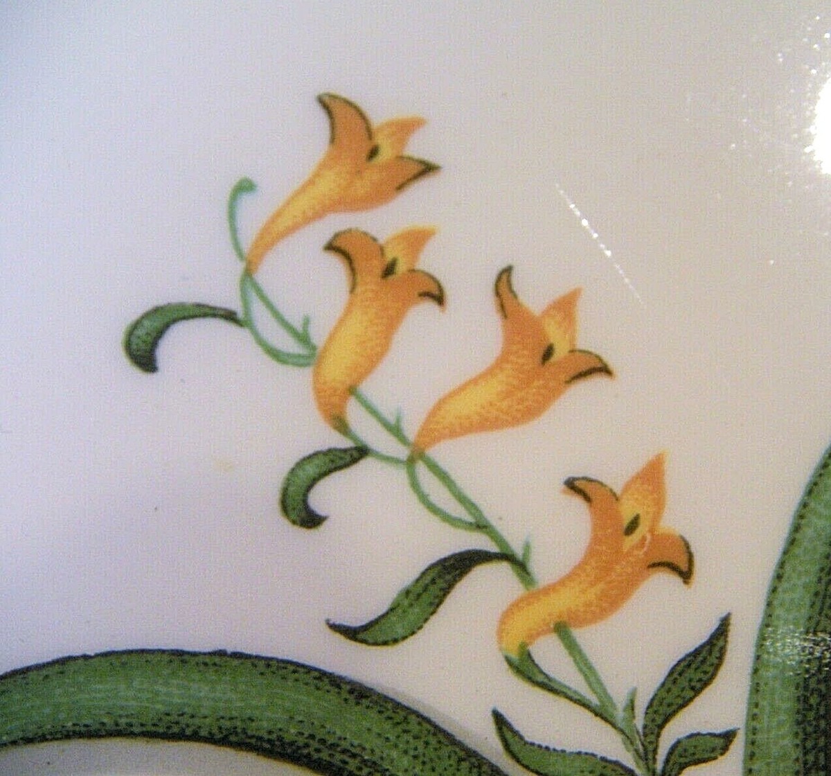 Vintage MCM Edwin Knowles 