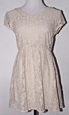 Coincidence and Chance Womens Dress Medium Floral Lace Anthropologie Beige Party