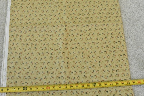 By 1/2 Yd, Red & Navy Calico on Tan Quilt Cotton, Moda, Gervais, Essence, V389 - Picture 3 of 6