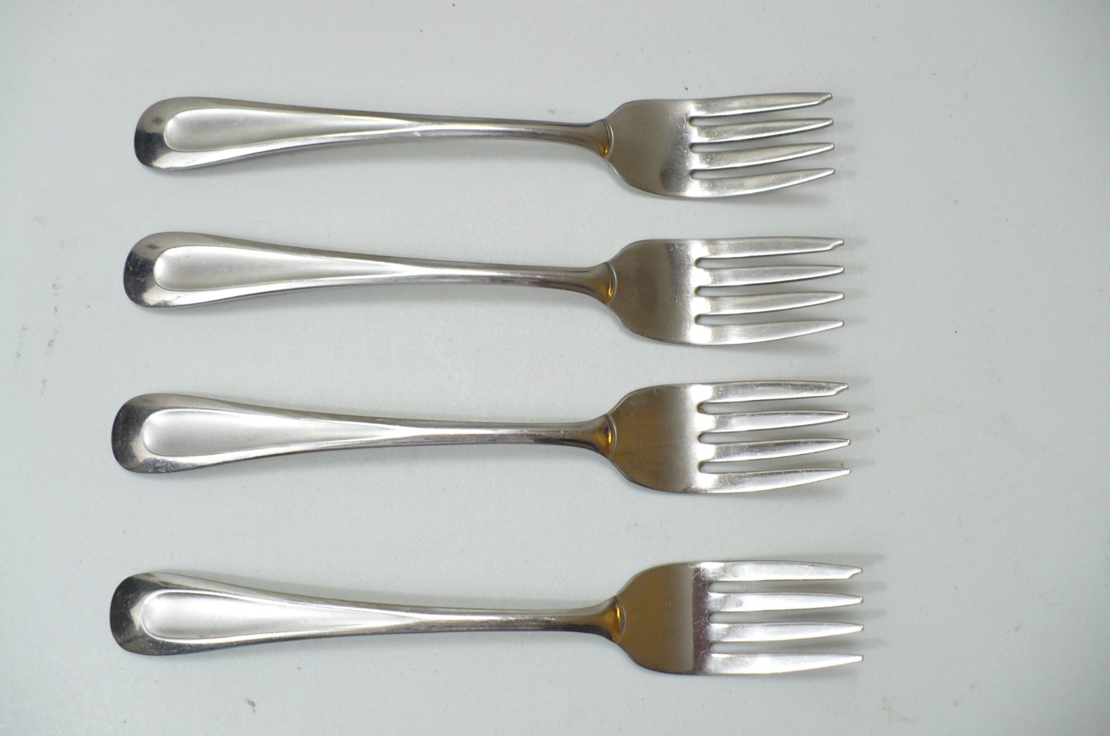 4 Oneida " Sand Dune " pattern Salad Forks 63/4" eBay