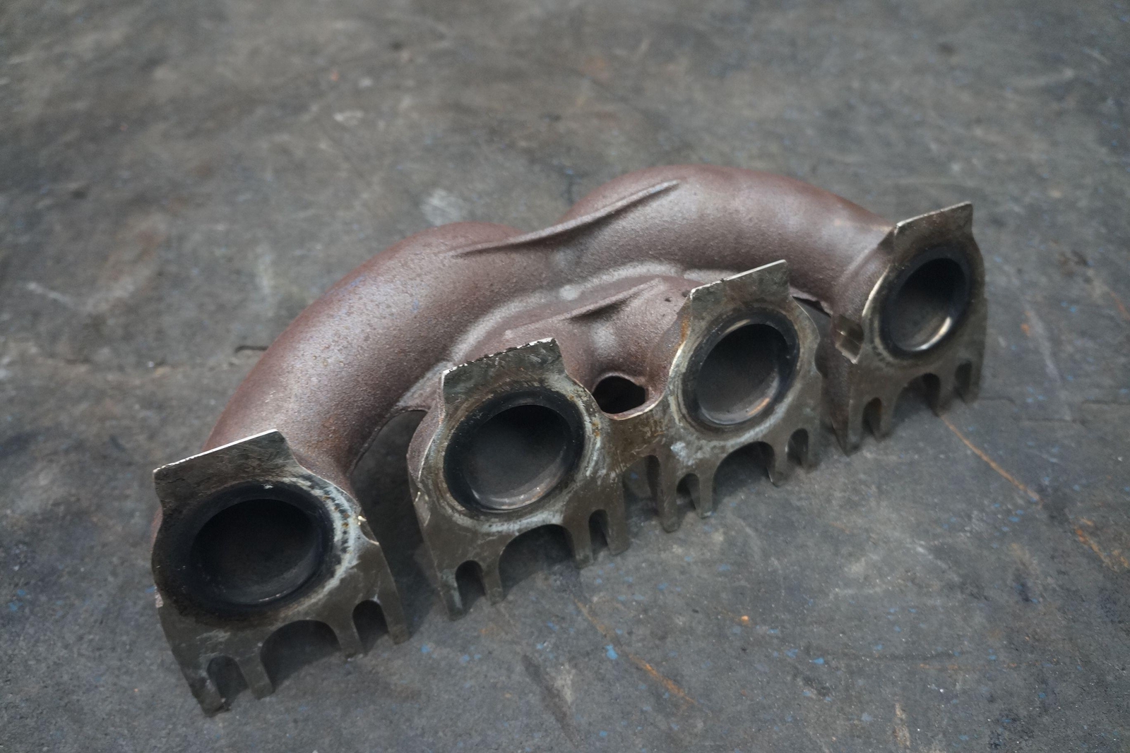 Engine Exhaust Manifold Header Pipe 4.0L V8 1771420001 Aston Martin Vantage 2019