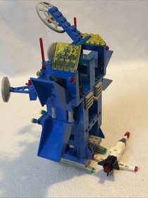 LEGO Space: 6951 Robot Command Center *Complete w/o Instructions*