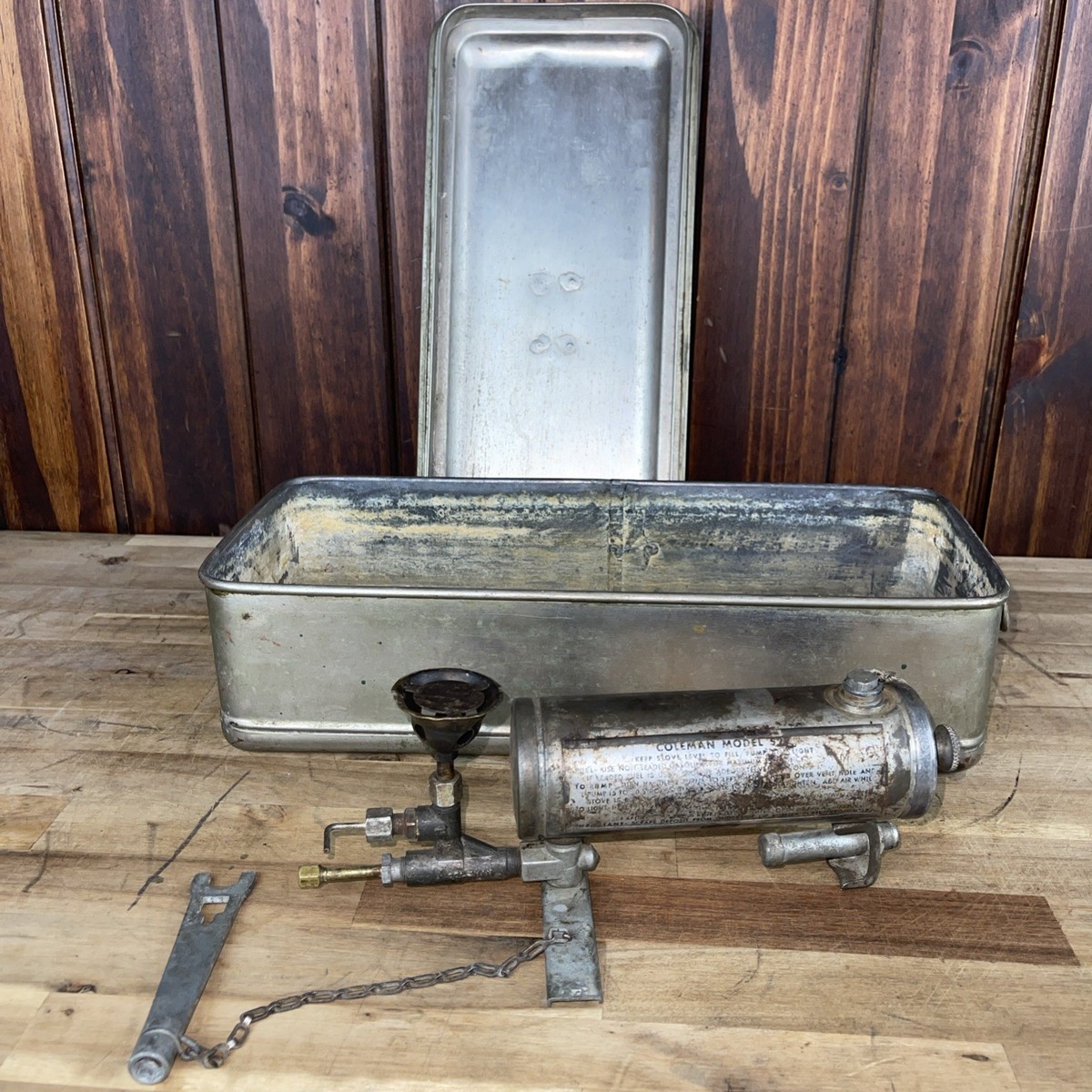 Vintage WW II Military Medical Gas Stove Coleman Model 527 With