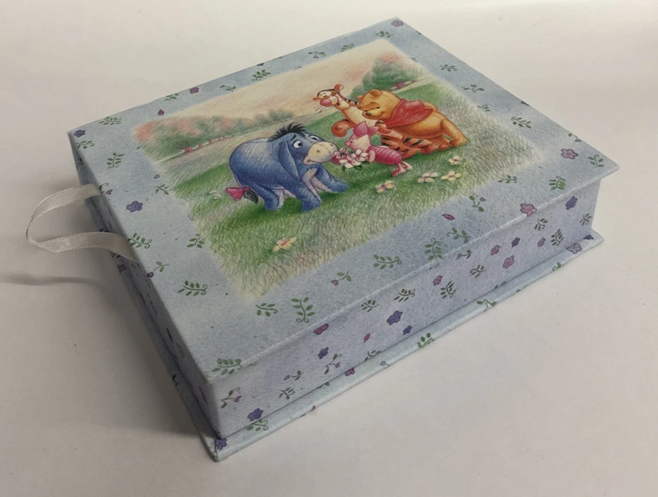 Disney Winnie the Pooh Stationery Gift Box Set – Note Cards, Envelopes, Stickers - Image 2 of 4