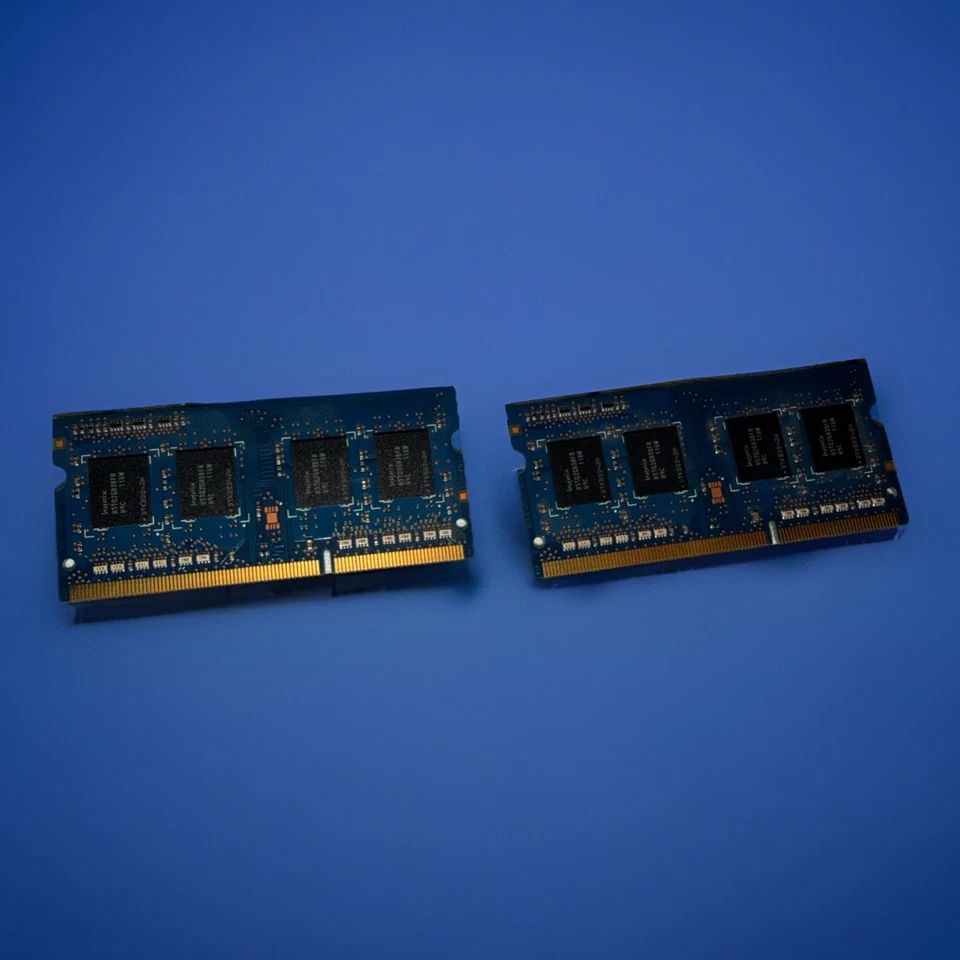 Memoria RAM Hynix 2X 2GB PC3-10600S DDR3-1333 SODIMM 1.5V 1Rx8 HMT325S6BFR8C-H9 - Immagine 2 di 4