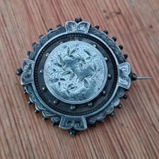 Victorian Sweetheart / Mourning Brooch Silver Tone Floral C Clasp Jewellery
