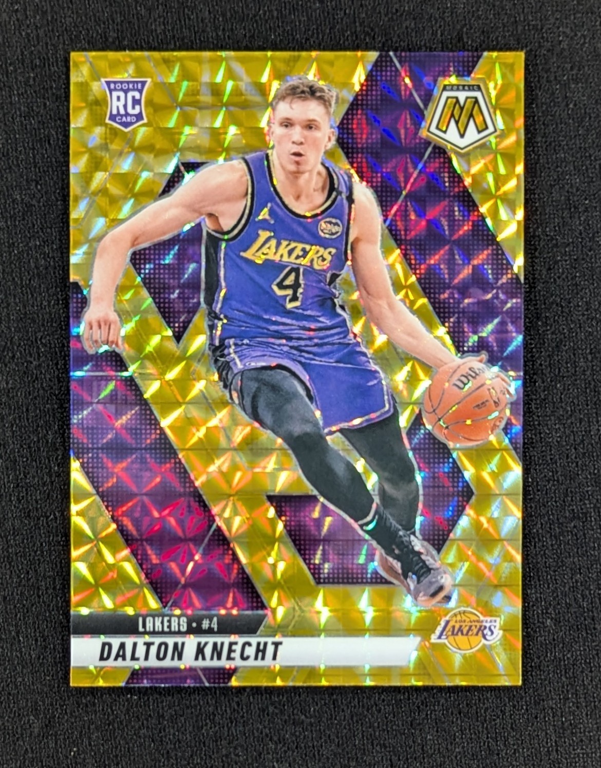 2024-25 Panini Mosaic Rookies Reactive Yellow Prizm Dalton Knecht #238 Rookie RC