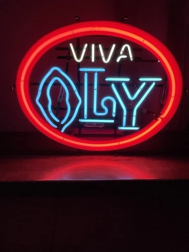 Vintage Olympia Brewing Co Oly Beer Neon Sign Works 24 x 20