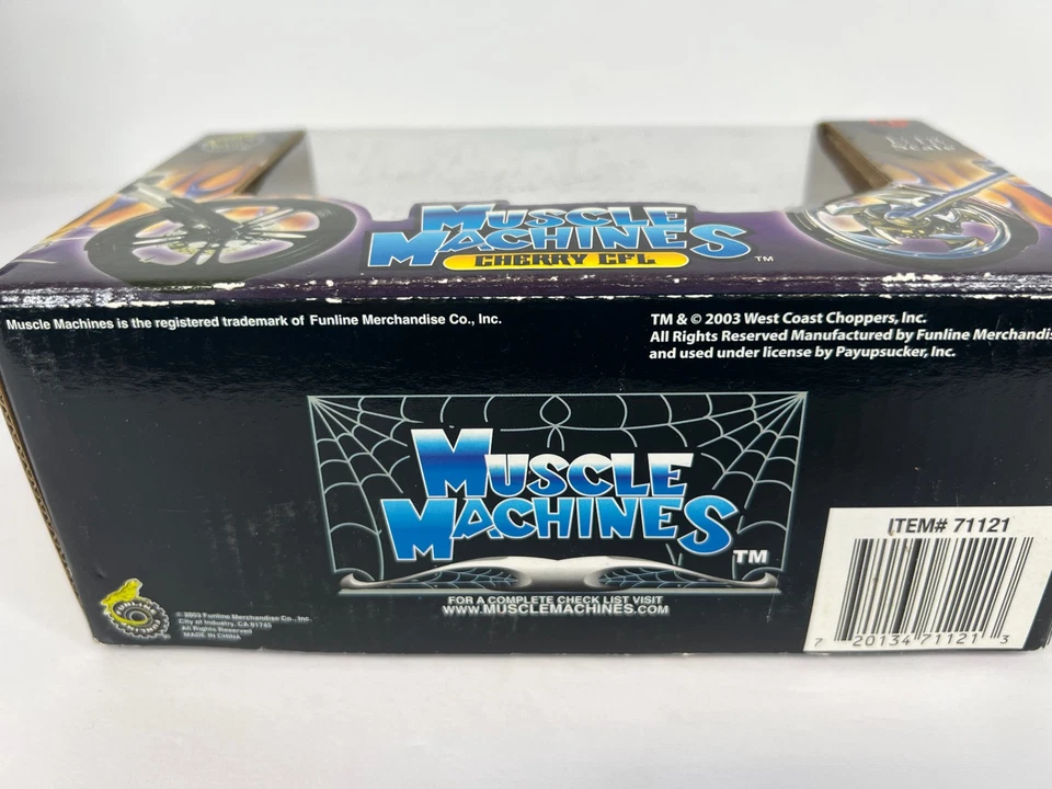 Jesse James Muscle Machines Motorcycle 1:18 Die-Cast CHERRY CFL  BLACK & Green - Image 4 of 4