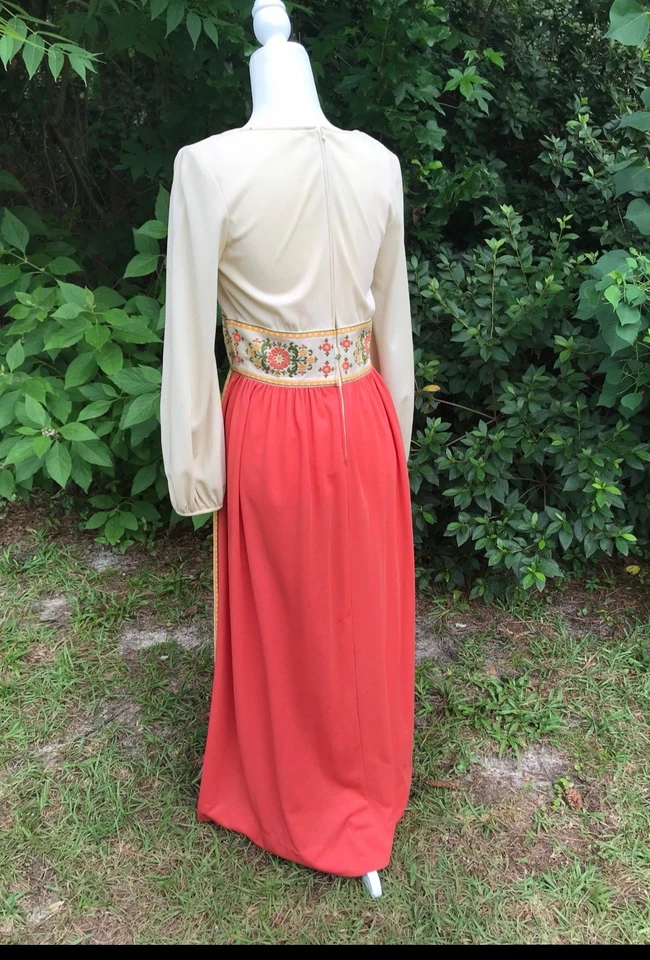 El vestido más increíble años 70 de Alison Ayers Maxi largo Foto 4 de 4