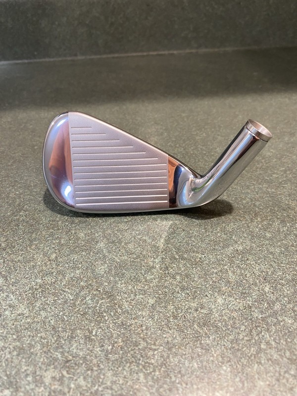 Callaway 2023 Big Bertha Reva – 7 Iron (Right Hand) – Fitting Club CUSTOMIZABLE